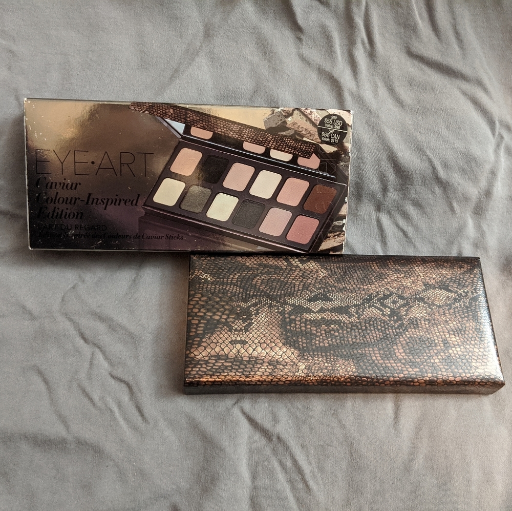 Laura Mercier Eye Art Caviar Colour palette!